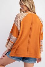 Load image into Gallery viewer, Easel Cotton Terry Knit Top with Heart Patch in Camel
