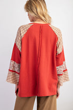 Load image into Gallery viewer, Easel Cotton Terry Knit Top with Heart Patch in Crimson
