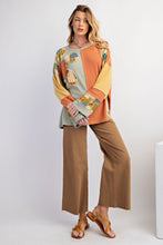 Load image into Gallery viewer, Easel Color Block Thermal Top with Daisy Patch in Sage Combo
