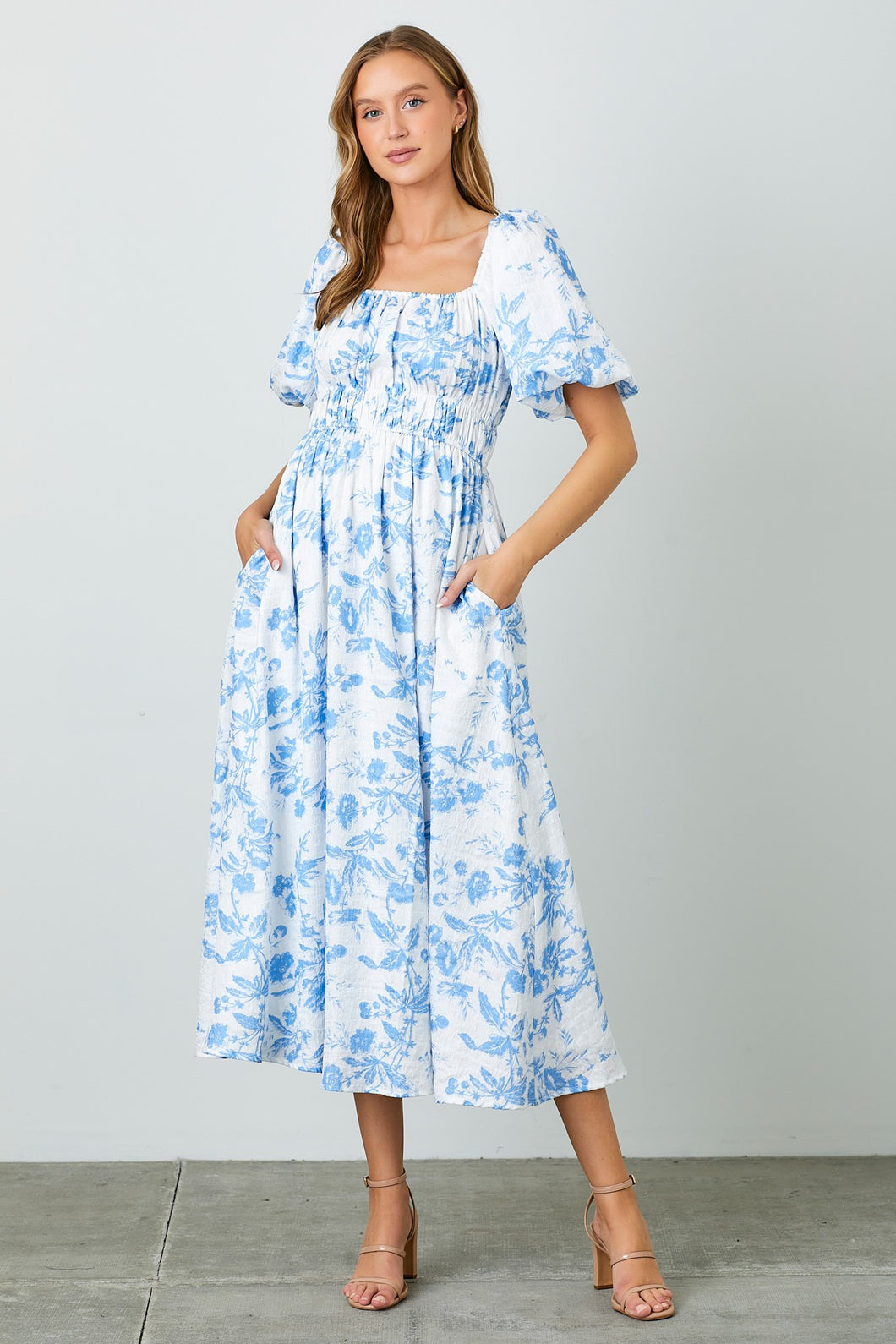 Polagram Textured Floral Print Midi Dress in Blue