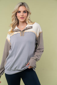 White Birch Color Block Pullover Snap Button Top in Grey