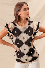 Load image into Gallery viewer, So Me Contrasting Colors Argyle Pattern Sweater Top in Oatmeal/Black
