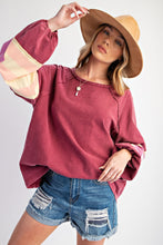 Load image into Gallery viewer, Easel Terry Knit Pullover Top with Flower Patch Details in Vintage Wine
