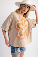 Load image into Gallery viewer, Easel Mineral Washed Cotton Top with Flower Patch in Khaki
