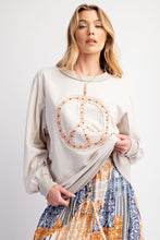 Load image into Gallery viewer, Easel Top with Raised Peace Sign Patch Embroidery and Stud Details in Ecru
