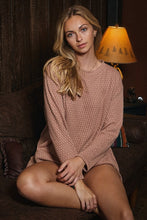 Load image into Gallery viewer, Oddi Textured Knit Houndstooth Pattern Top in Camel
