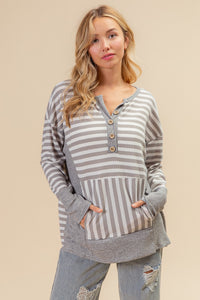 BiBi Thermal Knit Henley Stripe Pattern Top in Grey