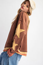 Load image into Gallery viewer, Easel Mineral Washed Top with Star Patched Sleeves in Tiramisu
