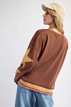 Load image into Gallery viewer, Easel Mineral Washed Top with Star Patched Sleeves in Tiramisu
