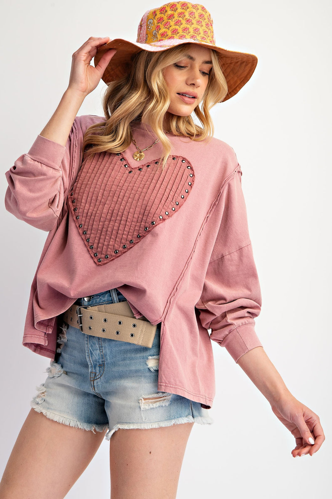 Easel Studded Heart Patch Top in Mauve