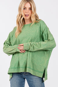 Sage+Fig OVERSIZED Mineral Washed Top in Kelly Green