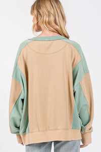 Sage+Fig Color Block Pullover Sweater in Cookie/Green