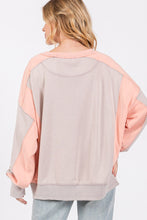 Load image into Gallery viewer, Sage+Fig Color Block Pullover Sweater in Gray/Peach
