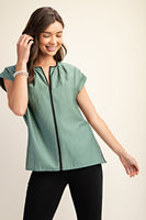 GiGio Solid Color Top with Contrasting Piping Details in Teal