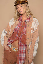 Load image into Gallery viewer, POL OVERSIZED Twill Shacket with Crochet Patches in Peach Jam Multi
