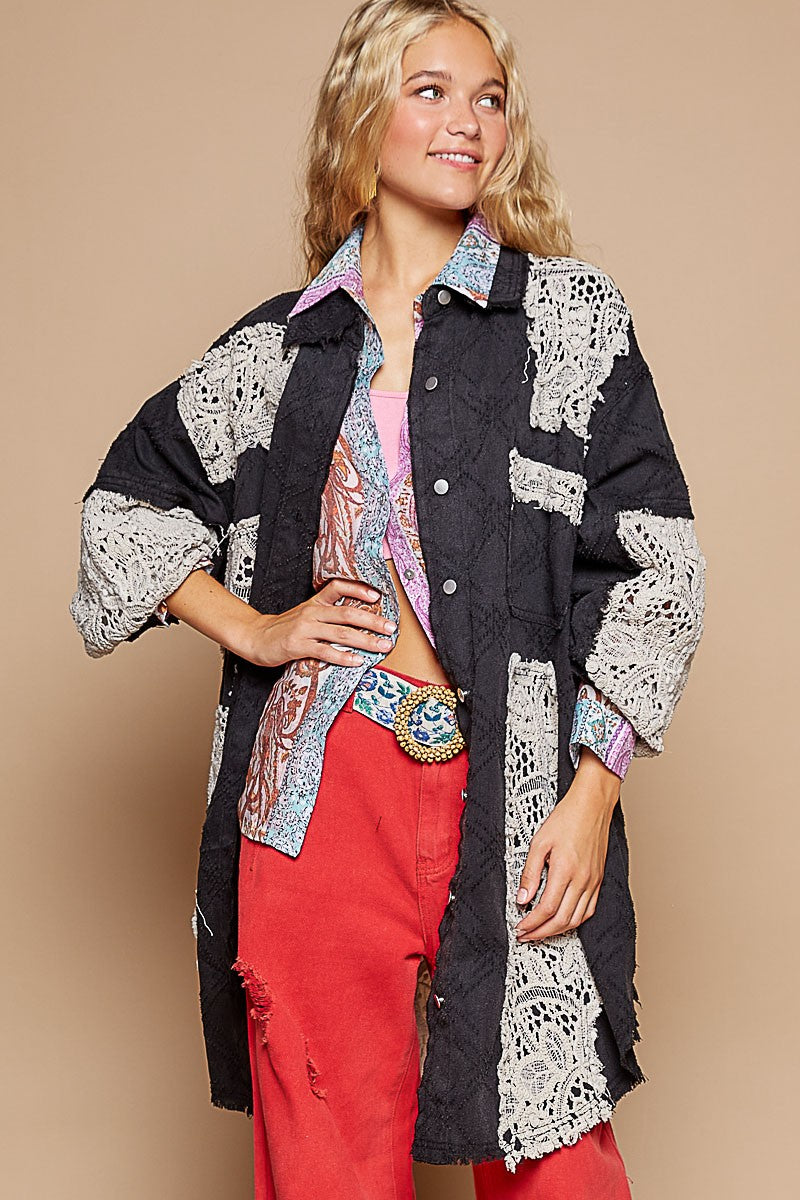 ジャケット・アウター 20471120 poncho top POL OVERSIZED Twill Shacket with Crochet Patches in Black Multi