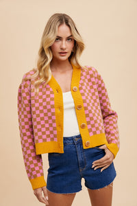 AnnieWear CROPPED Checkerboard Pattern Cardigan in Pink/Mustard