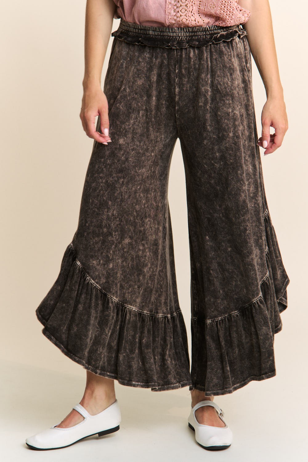 J.Her Mineral Washed Big Ruffle Pants in Black