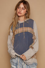 Load image into Gallery viewer, POL OVERSIZED Cotton and Plaid Hooded Top in Ocean Blue
