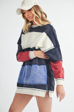 Load image into Gallery viewer, Aemi + Co Ottavia Sweatshirt in Navy Multi
