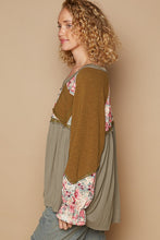 Load image into Gallery viewer, POL OVERSIZED Solid and Floral Print Babydoll Top in Olive Multi
