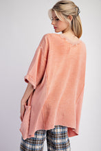 Load image into Gallery viewer, Easel OVERSIZED Cotton Gauze Top in Faded Rust
