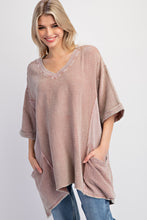 Load image into Gallery viewer, Easel OVERSIZED Cotton Gauze Top in Mushroom
