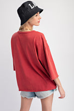 Load image into Gallery viewer, Easel Cotton Jersey Top with Large Front Star Patch in Raspberry
