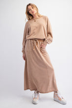 Load image into Gallery viewer, Easel Mineral Washed Solid Color Terry Knit Pullover Top in Camel
