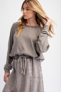 Easel Mineral Washed Solid Color Terry Knit Pullover Top in Mocha