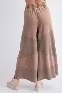 Easel Mixed Thermal Knit and Terry Knit Pants in Mocha