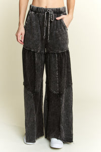 J.Her Solid Color Cut and Sew Chevron Pattern Pants in Ashed Black