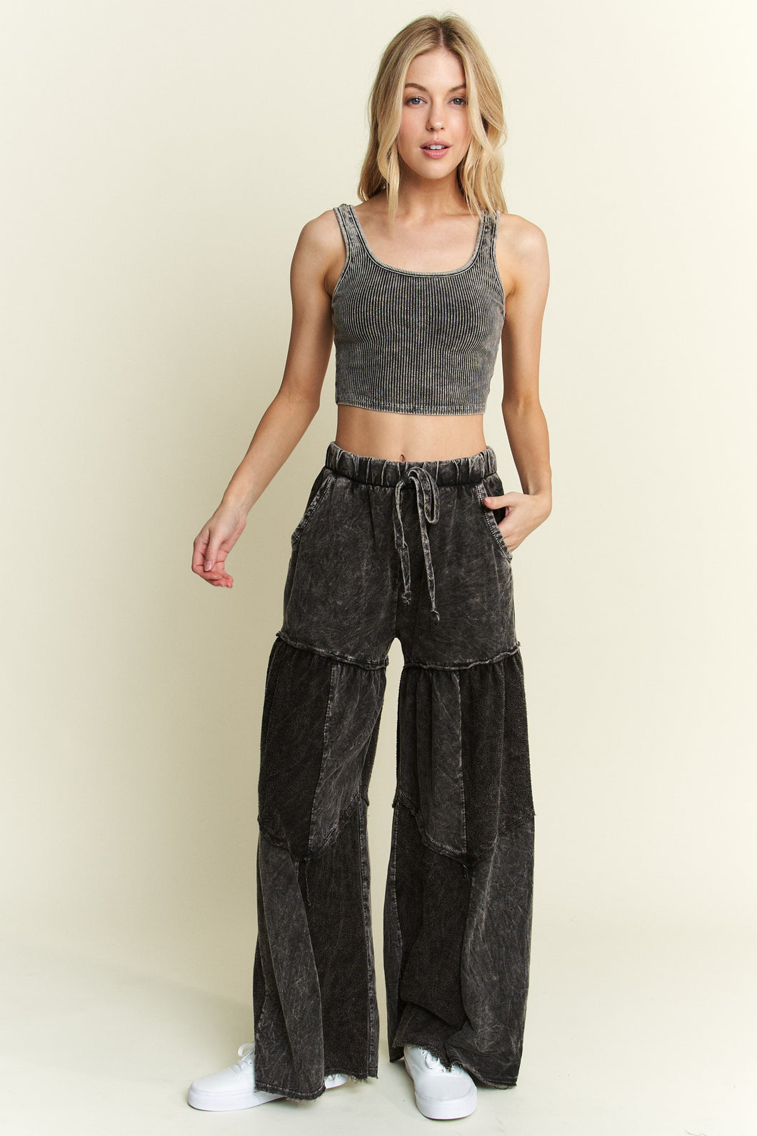 J.Her Solid Color Cut and Sew Chevron Pattern Pants in Ashed Black