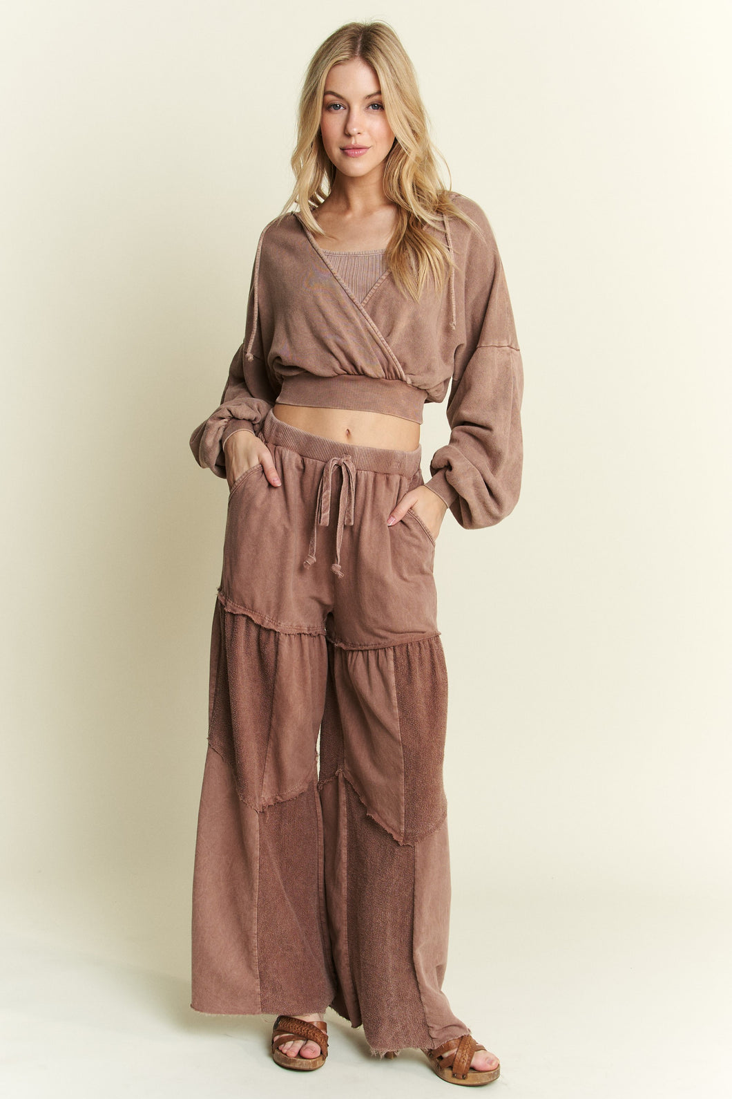 J.Her Solid Color Cut and Sew Chevron Pattern Pants in Espresso