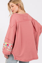 Load image into Gallery viewer, Sage+Fig OVERSIZED Daisy Patch Sweatshirt in Rose Pink
