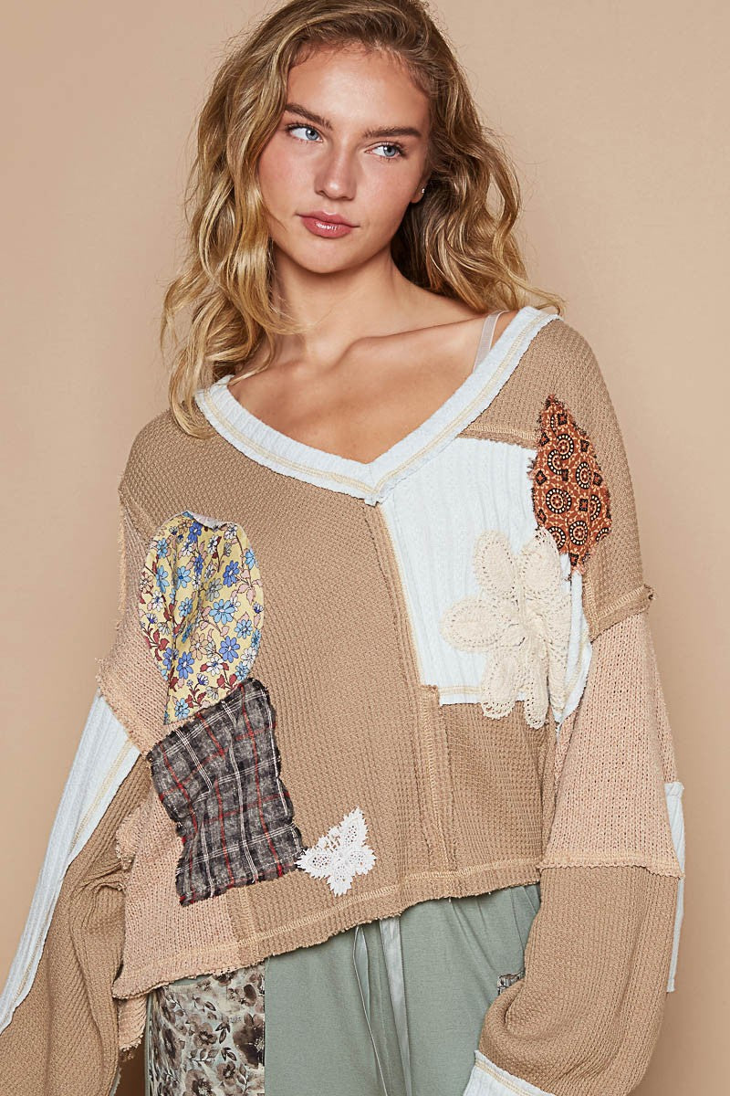 POL CROPPED & OVERSIZED Cut and Sewn Patch Top in Mocha Multi