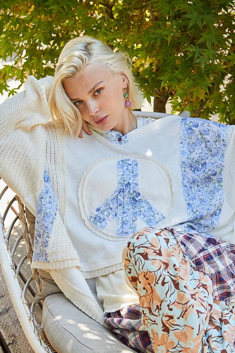 POL OVERSIZED Floral Peace Sign Patch Hooded Top in Ivory – June Adel