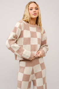 Blue B Cozy Knit Checkerboard Set in Beige Ivory