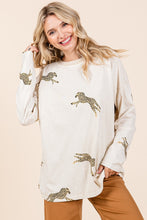 Load image into Gallery viewer, Mittoshop Mineral Washed Cheetah Print Top in Cream
