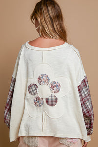 POL OVERSIZED Ribbed Knit and Plaid Top with Front and Back Flower Patch in Cream