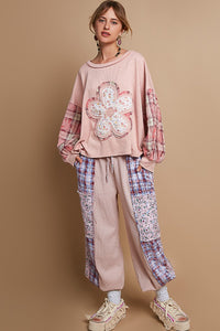 POL OVERSIZED Ribbed Knit and Plaid Top with Front and Back Flower Patch in Rose Pink