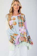 Load image into Gallery viewer, Easel Mixed Fabric Top with Daisy Patches in Blue Lilac
