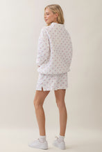 Load image into Gallery viewer, Veveret All-American Quilted Shorts in White
