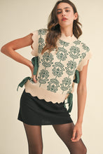 Load image into Gallery viewer, &amp;merci Floral Pattern Knit Sweater Vest in Hunter Green
