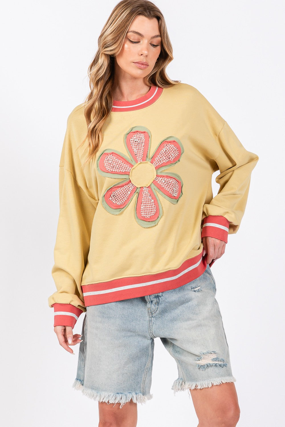 Sage+Fig Daisy Applique Patch Sweatshirt in Vanilla