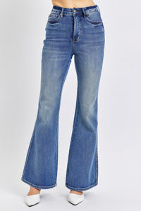 Judy Blue High Waisted Tummy Control Flare Jeans in Dark Blue