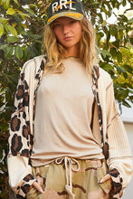 Load image into Gallery viewer, POL SEMI-CROPPED Leopard Print Hooded Top in Cream
