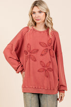 Load image into Gallery viewer, Mittoshop French Terry Pullover Top with Textile Flower Patches in Rust
