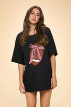 Load image into Gallery viewer, Zutter OVERSIZED Graphic Print Coquette Bow Football T-Shirt in Black
