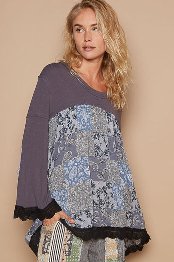 POL Ribbed and Mixed Floral Print Knit Top in Charcoal